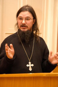 Настоятель церкви Святого Фомы Даниил Сысоев