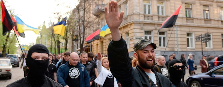 ukraina-maidan-fashisty12