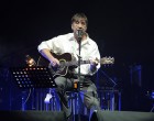 Юрий Шевчук выделит 500 000 рублей на помощь беженцам ДНР