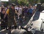 Украинские нацисты атаковали Российское посольство в Киеве