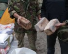 Пайки из США разворовали, а украинских солдат кормят плесневелым хлебом и сухарями