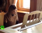 Прокурор Крыма Наталья Поклонская преподнесла в дар музею более 80 фотографий из семейного архива императора Николая II