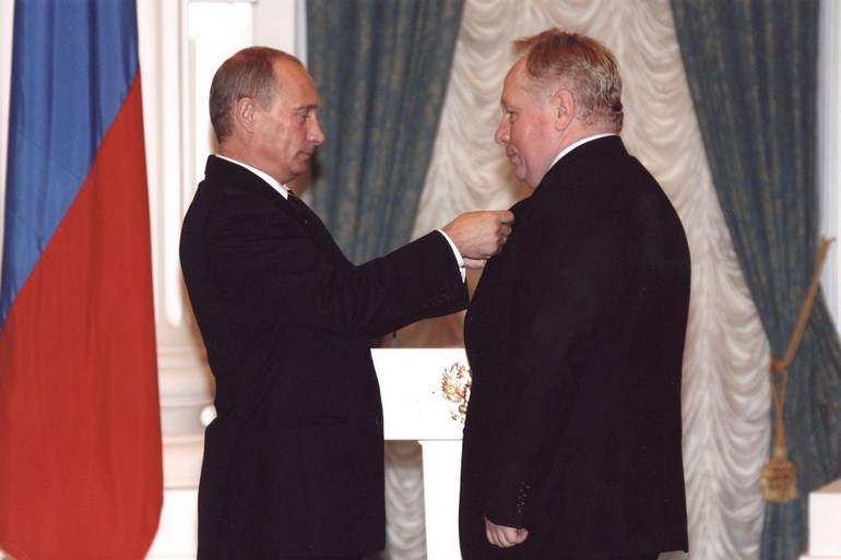 Картинки по запросу Виктор Тырышкин награжден Орденом «За заслуги перед Отечеством » III степени.