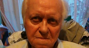 Космонавт-испытатель М.Н. Бурдаев награждён орденским знаком Императора Николая II Космонавт-испытатель М.Н. Бурдаев награждён орденским знаком Императора Николая II