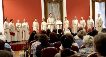 «Вдоль да по речке» Патриарший хор Свято-Данилова монастыря «Вдоль да по речке» Патриарший хор Свято-Данилова монастыря