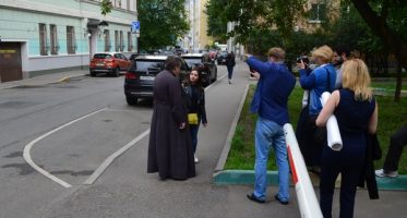 В Москве и в Санкт-Петербурге проходили акции против пропаганды содомского греха и против гомолобби В Москве и в Санкт-Петербурге проходили акции против пропаганды содомского греха и против гомолобби