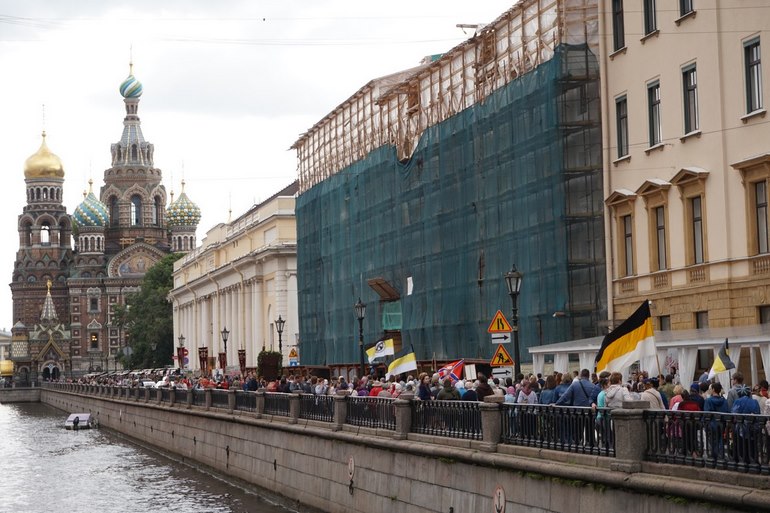 Крестный ход Царский путь в Санкт-Петербурге не завершился 17 июля
